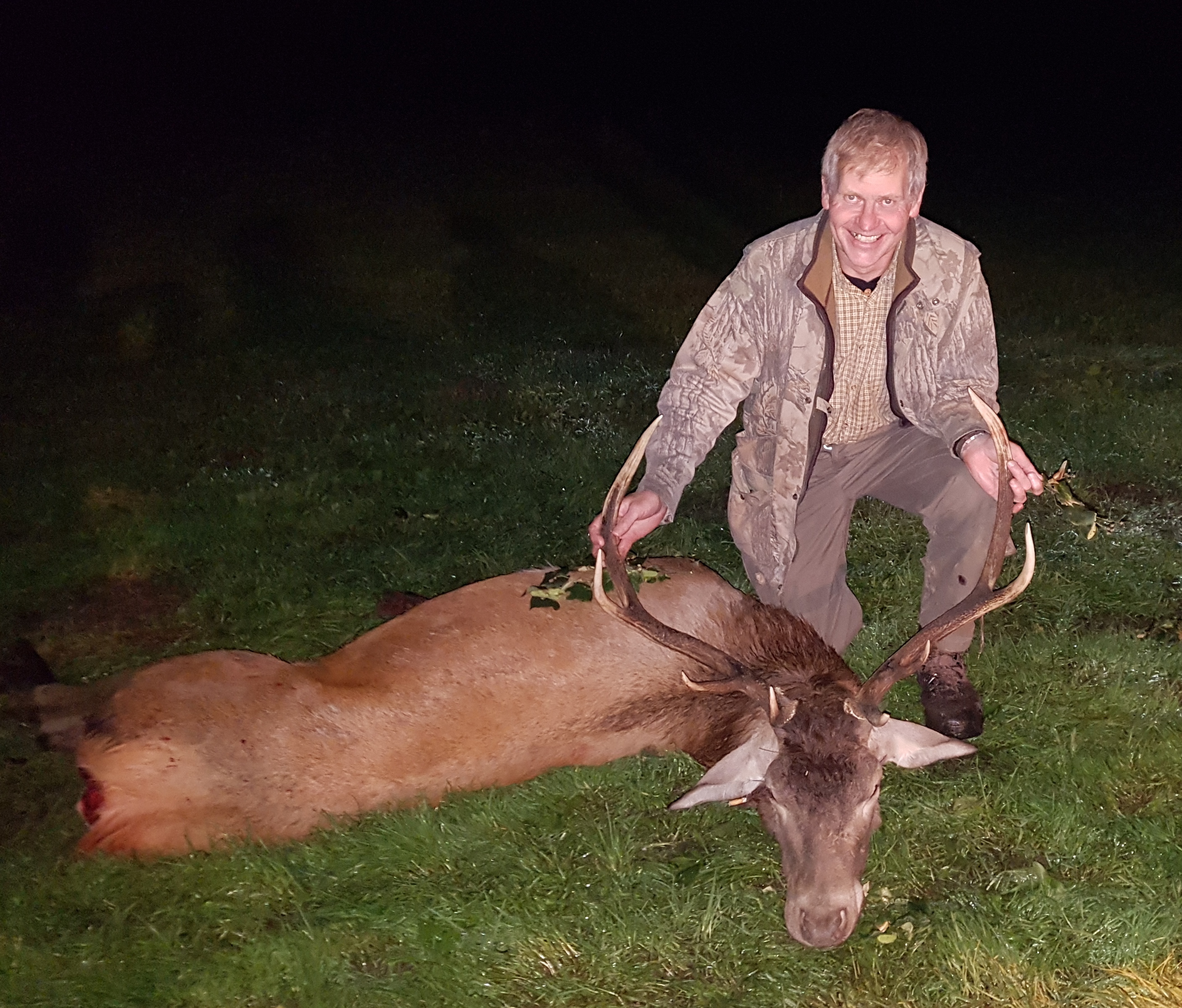 Ivar Høst med hans polske hjort som han vandt sammen med forbundsmesterskabet i Natur- og Jagtsti 2017. Privatfoto.