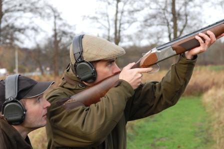 Skydeskole instruktion nærbillede.JPG